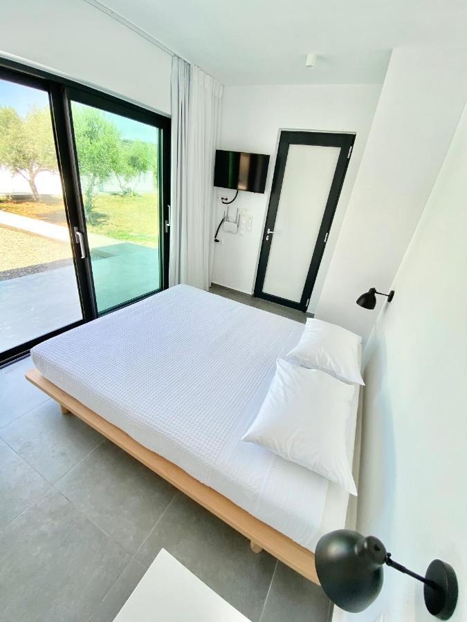 Lefko Apartments Tavronitis  Bagian luar foto
